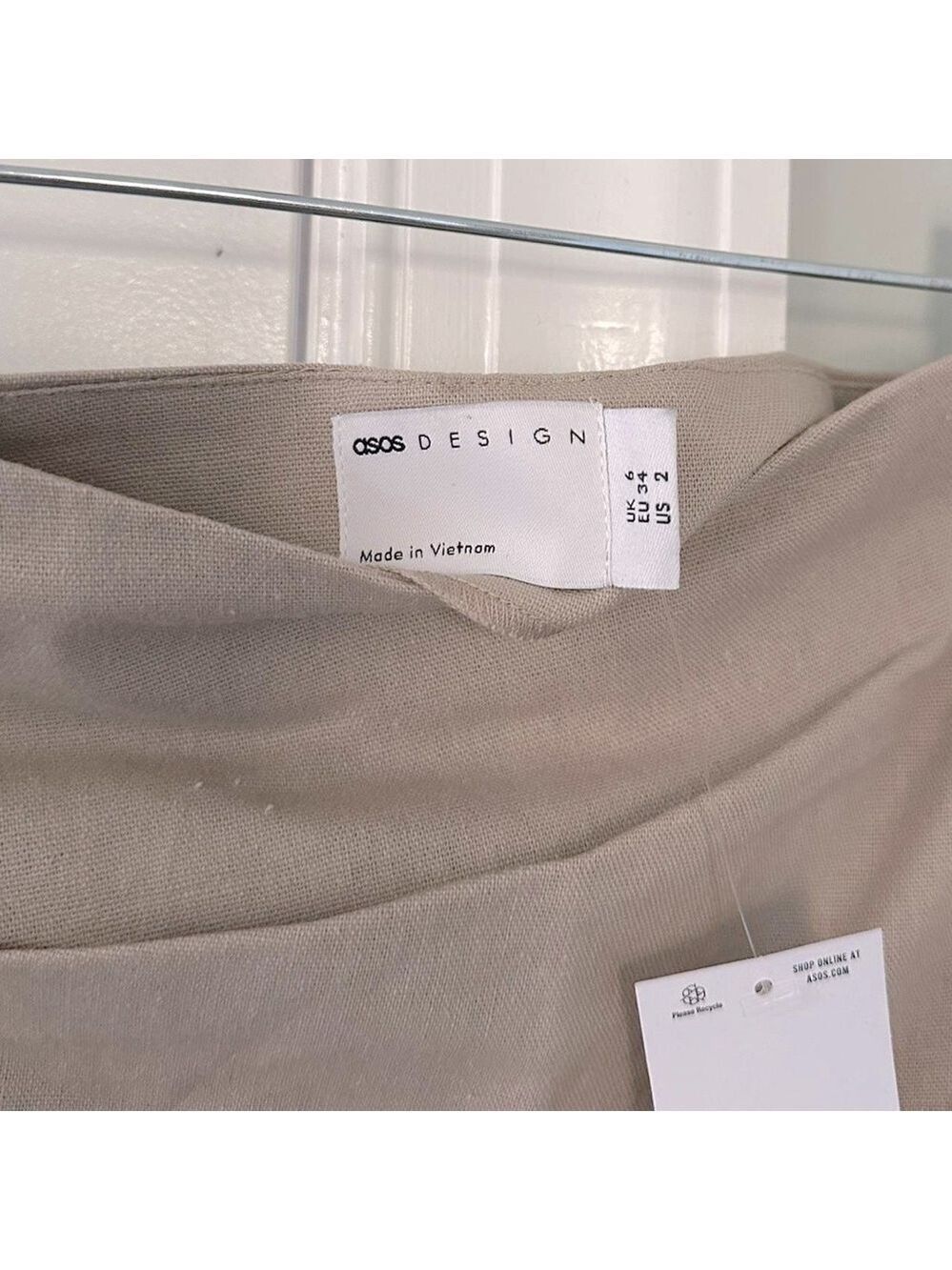 ASOS DESIGN Ruched Mini Skirt Stone size 2-NWT - Picture 6 of 12